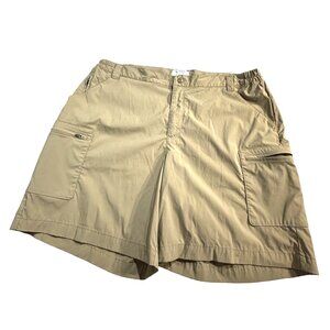 L.L.Bean Cargo Shorts Men's XL/Reg Khaki  Hiking Fishing Trail light Weight